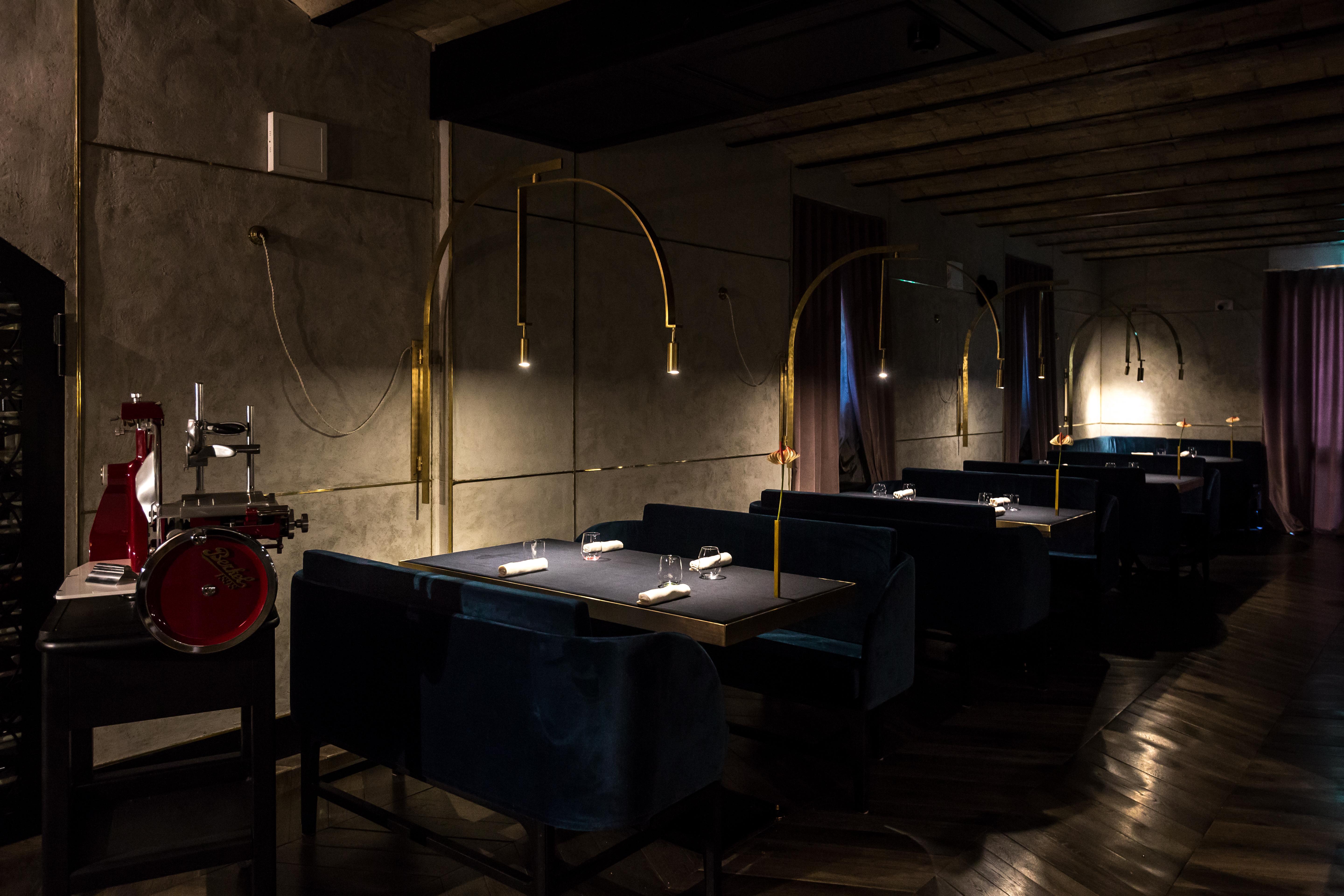 The H'All Tailor Suite Roma Exterior foto Interior of the restaurant